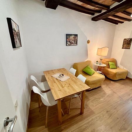 Red House Apartamento Gubbio Exterior foto