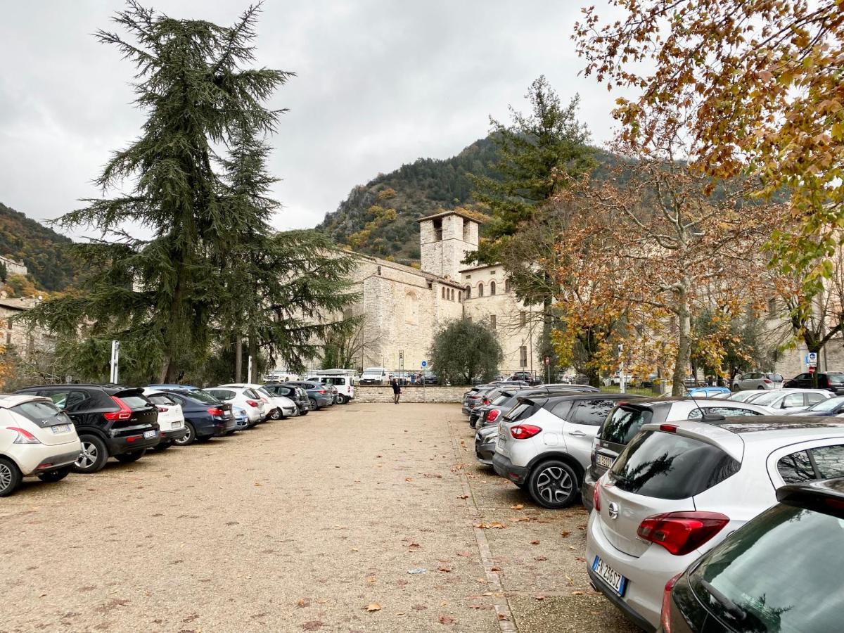 Red House Apartamento Gubbio Exterior foto